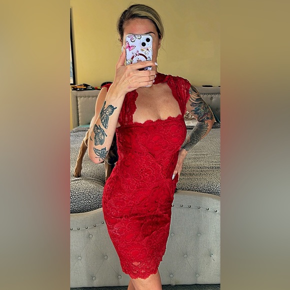 nicole miller red lace dress Nicole Miller Work What You Got Dress Red Lace Overlay MSRP $430 Romantic XL